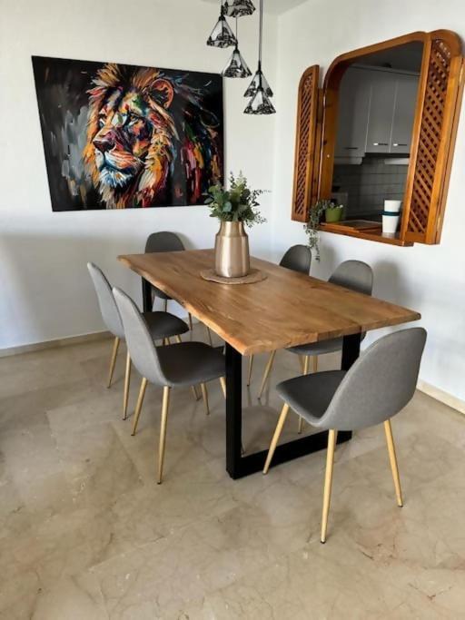 Flat In Matchroom Golf Pool Apartment Fuengirola