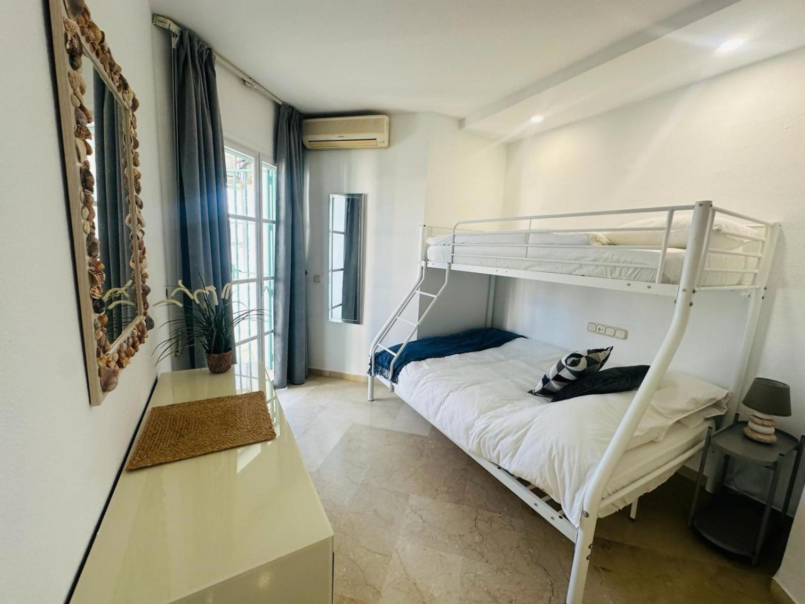 Apartment Flat In Matchroom Golf Pool Fuengirola