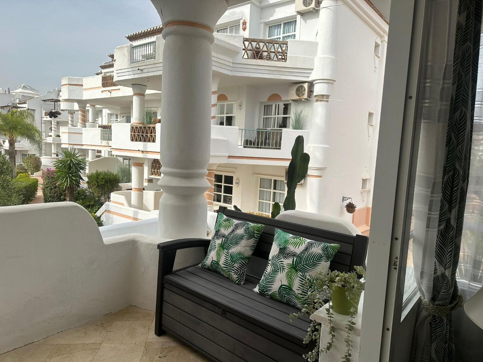 Flat In Matchroom Golf Pool *